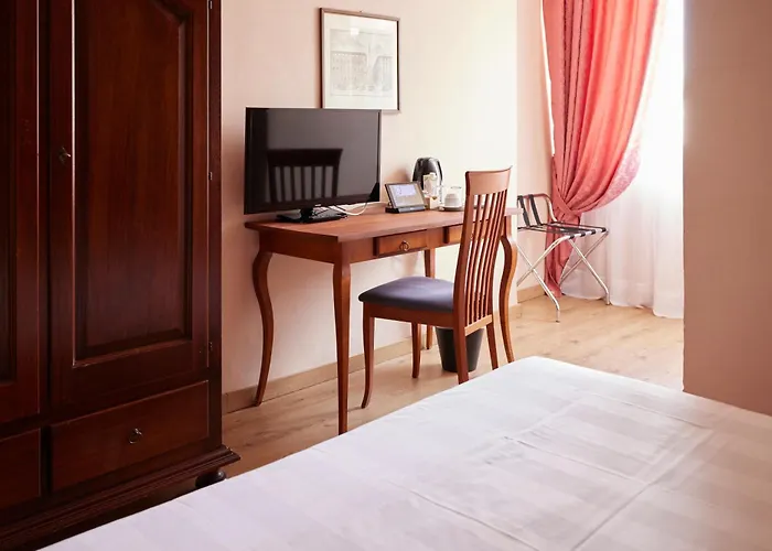 Certosa Di Pontignano Residenza D'epoca - Place Of Charme Hotel Ponte A Bozzone