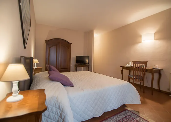 Certosa Di Pontignano Residenza D'epoca - Place Of Charme Hotel 2*